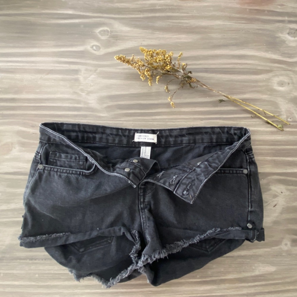 Forever21 premium denim black distressed shorts